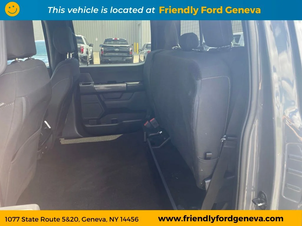 Used 2021  Ford XLT image 32