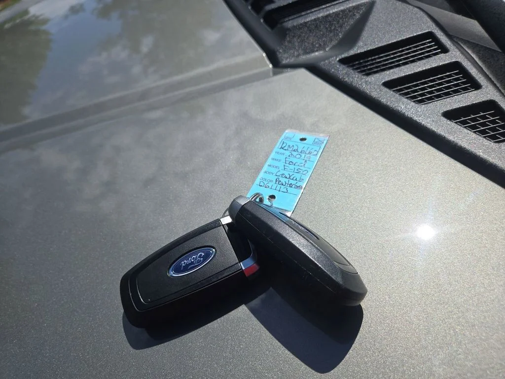 Used 2019 Green Ford Lariat image 38