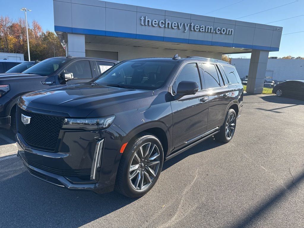 Used 2024 Gray Cadillac Sport Platinum image 31