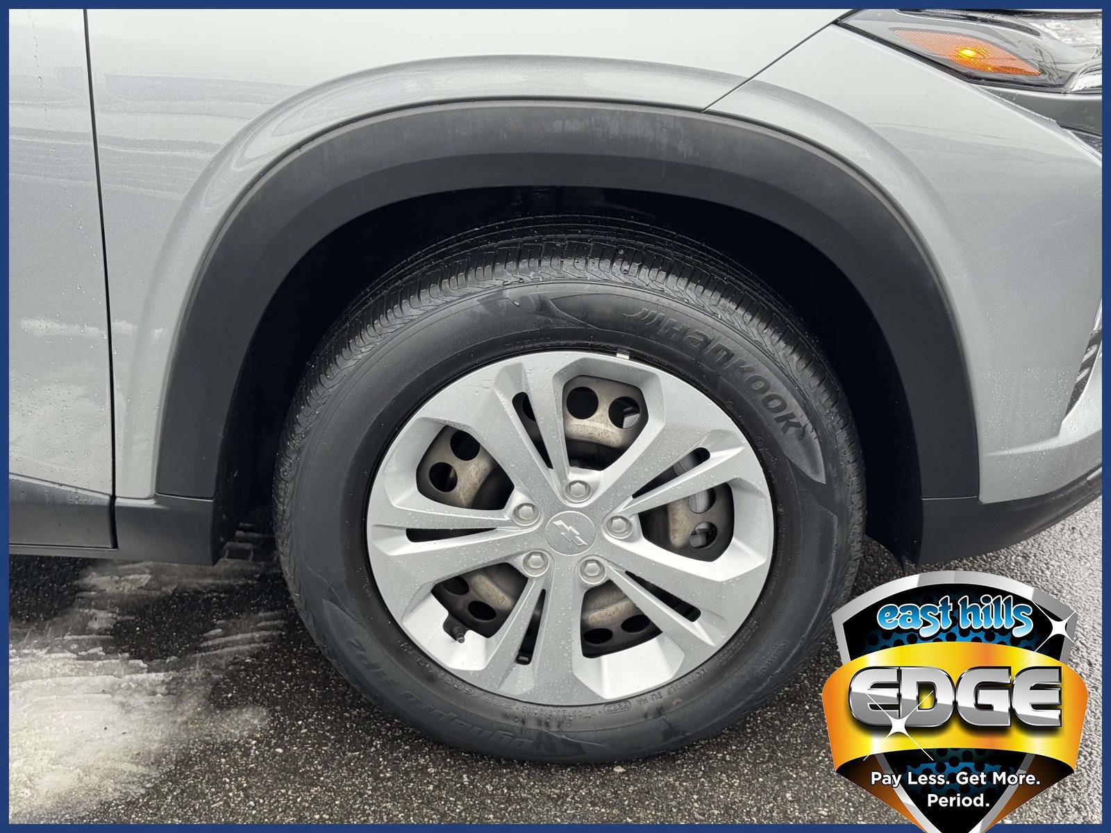 2024 Chevrolet Trax LS - Photo 8
