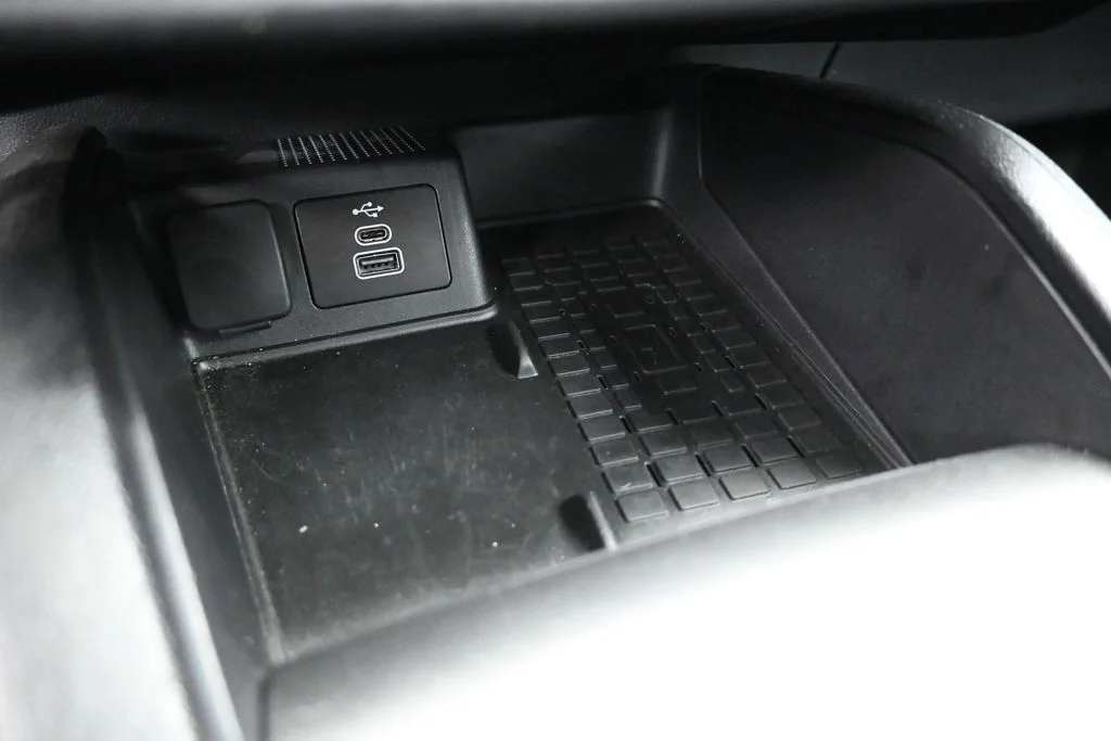 Certified Used 2025 Gray Ford Outer Banks image 18