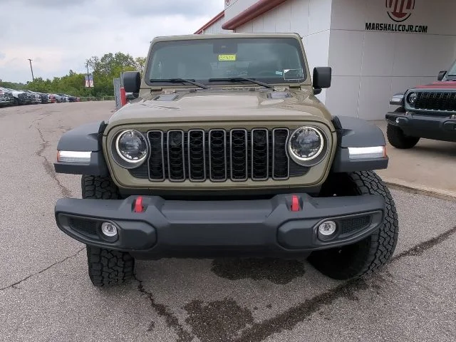 Used 2025 Green Jeep Rubicon image 4