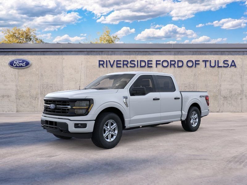 New 2026 Oxford White Ford XLT image 2