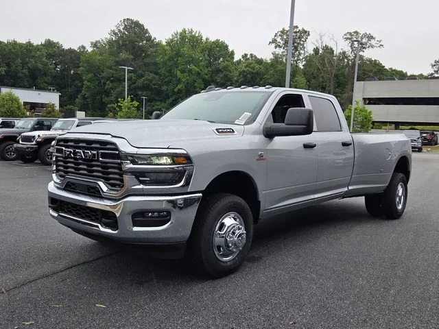 New 2026 Silver-Zynith Exterior Paint RAM Tradesman image 3