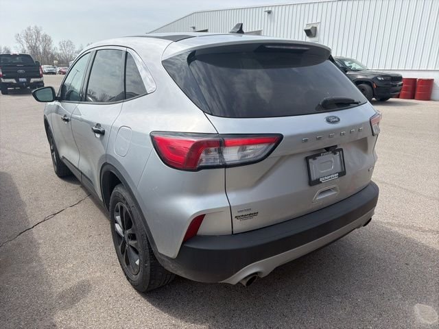 Used 2020 Silver Ford SE image 8