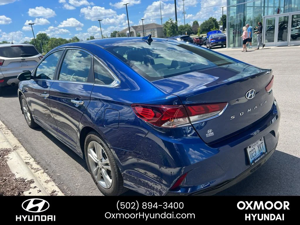 Used 2018 Lakeside Blue Hyundai SEL image 10