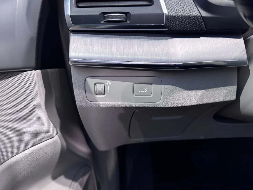 2021 Volvo XC90 Momentum - Photo 25