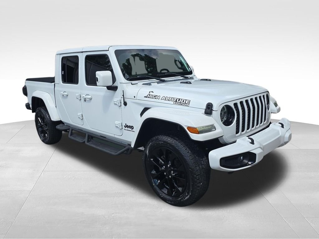 Used 2021 White Jeep Overland image 7
