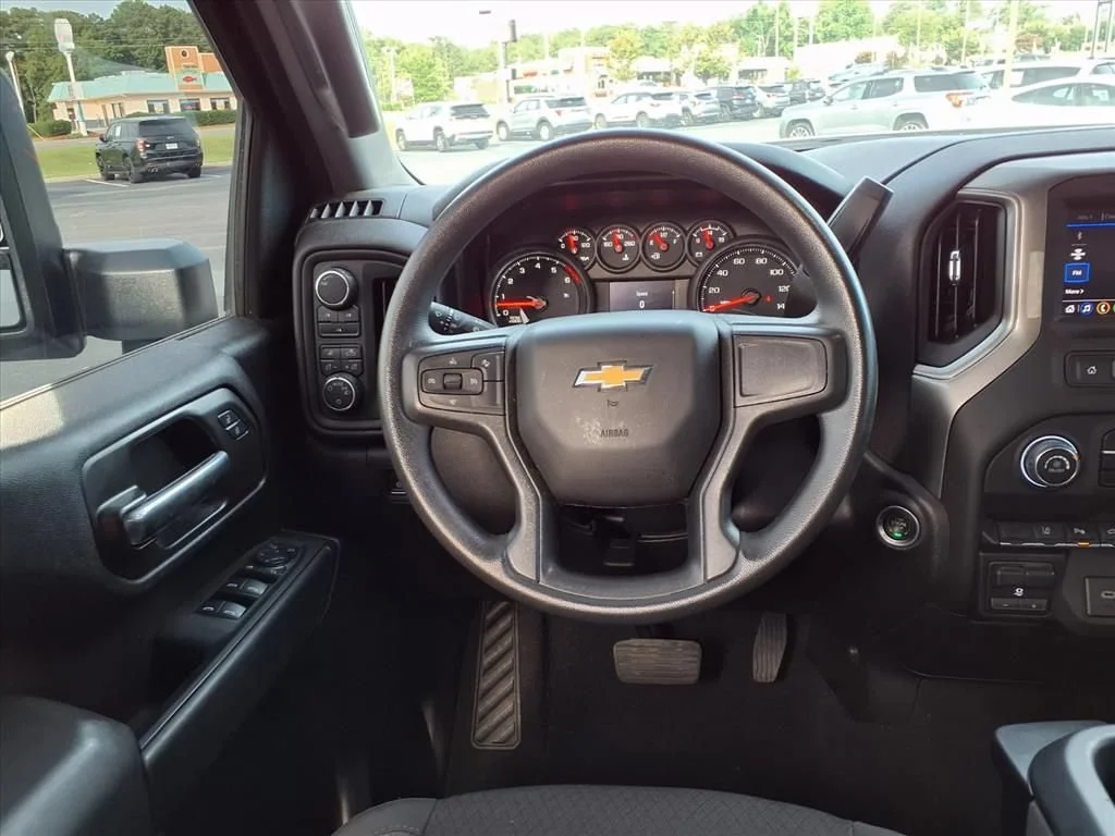 Used 2025 Summit White Chevrolet Custom image 24