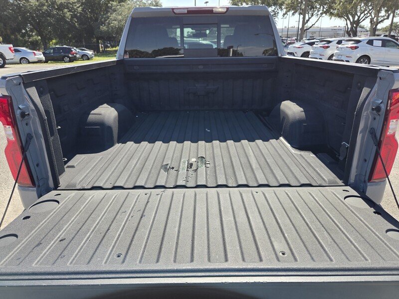 Used 2025 Slate Gray Metallic CHEVROLET 4WD CREW CAB 147" RST image 14