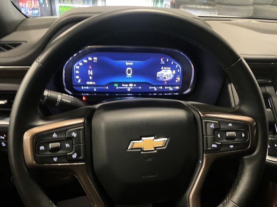 Used 2023 White Chevrolet High Country image 25