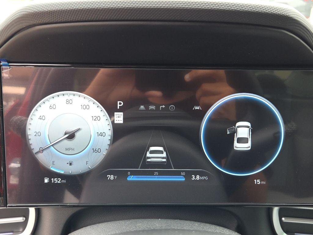 2025 Hyundai Elantra Limited - Photo 26