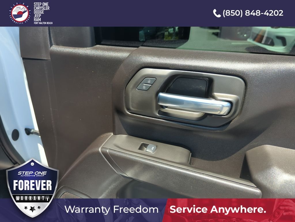 Used 2025 White GMC Pro image 30