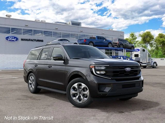 New 2027 Dark Matter Gray Metallic Ford Active image 4