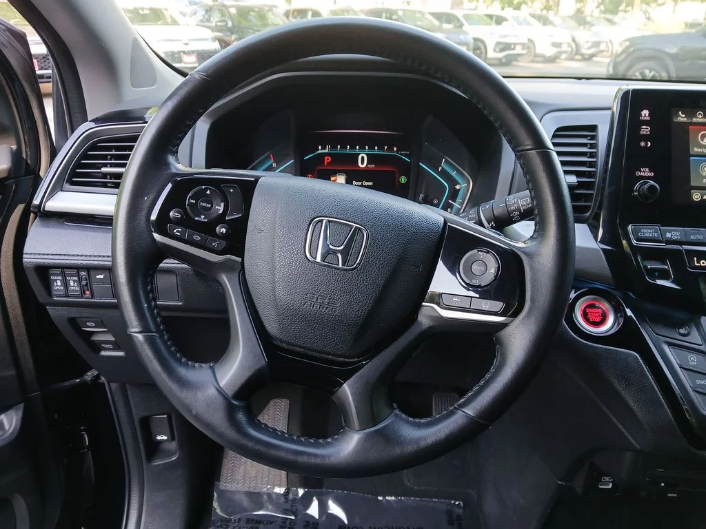 Used 2023  Honda Touring image 25