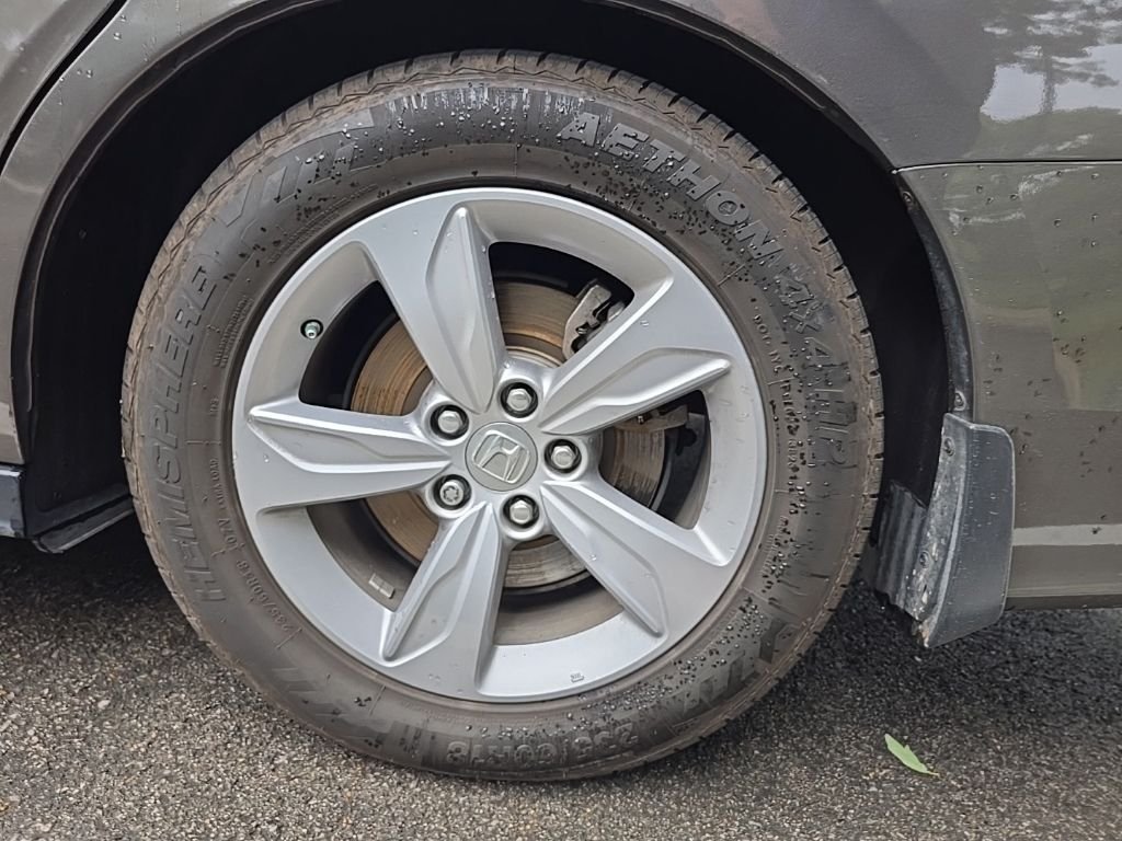 Used 2020 Gray Honda EX-L image 11