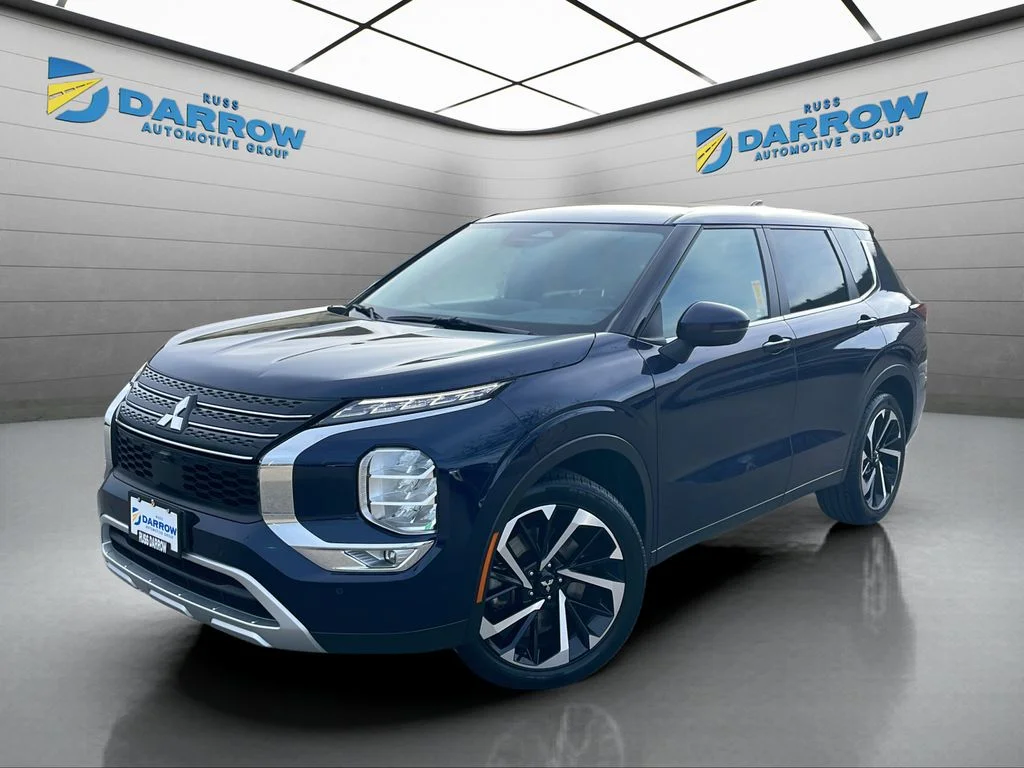 2024 Mitsubishi Outlander SE 2WD's photo