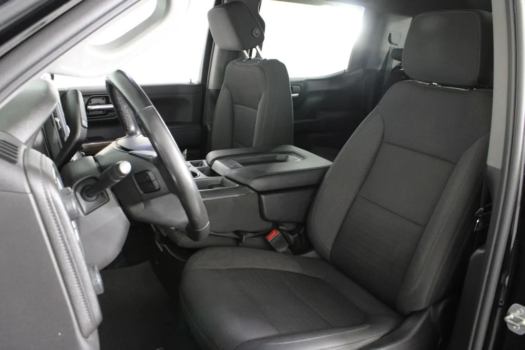 2021 Chevrolet Silverado 1500 LT - Photo 18