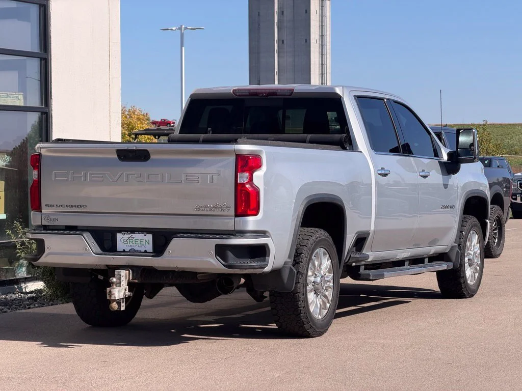 Used 2020 Silver Chevrolet High Country image 5