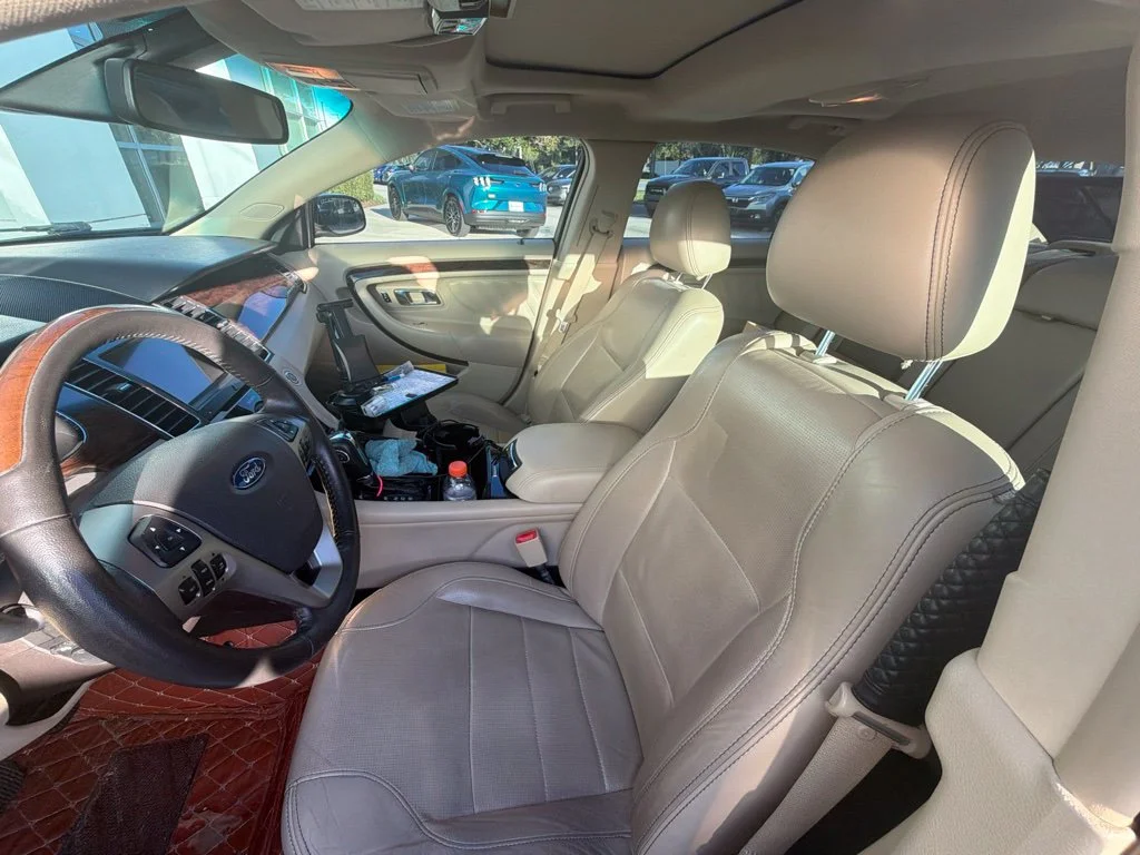 Used 2017 Gray Ford Limited image 12