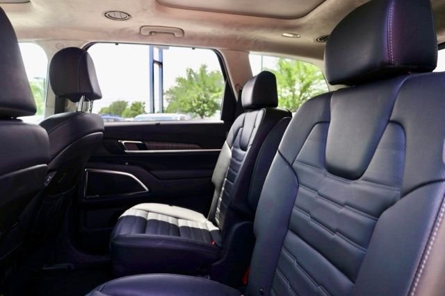 Used 2025 Ebony Black Kia SX-Prestige image 37