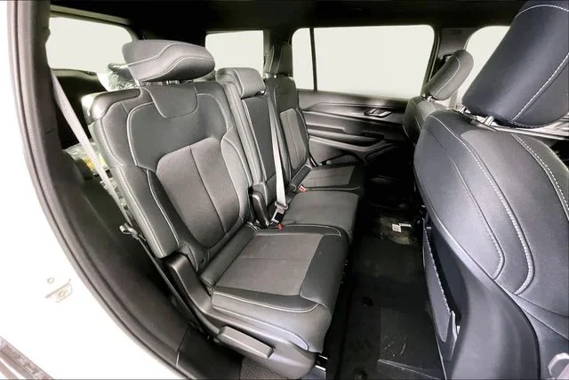 New 2026 White Jeep Laredo X image 11