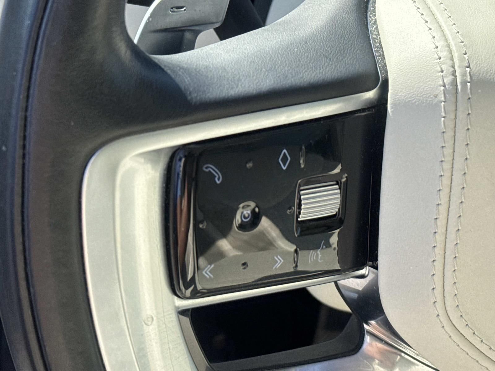 2023 Land Rover Range Rover SE - Photo 23