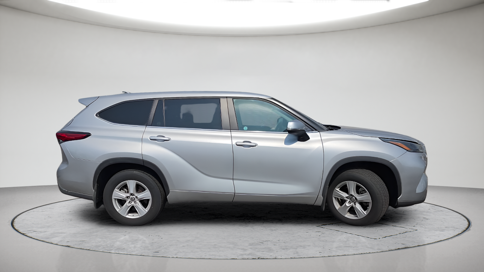 Used 2023 Celestial Silver Metallic Toyota LE image 5