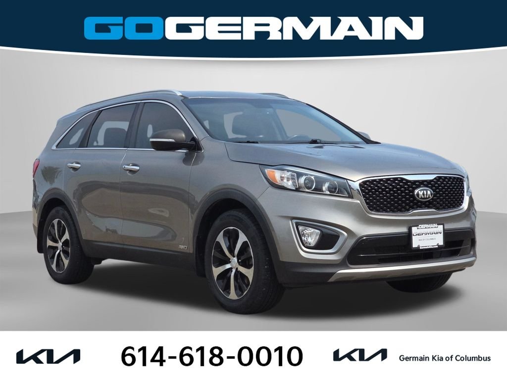 Used 2017 Silver Kia EX image 4