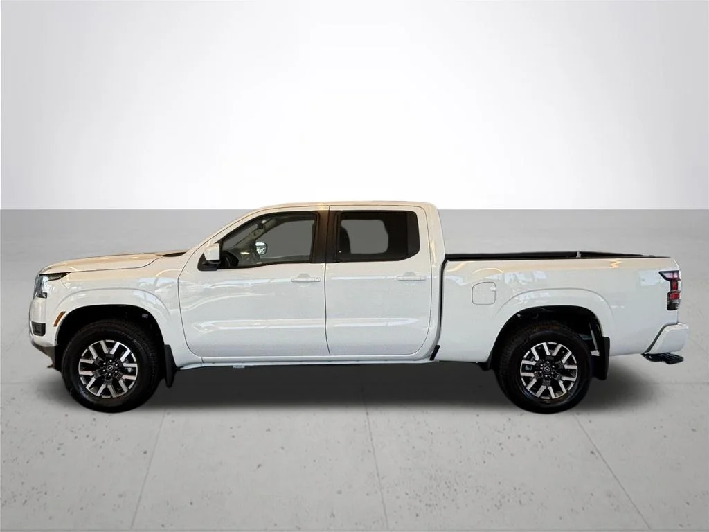 New 2026 Glacier White Nissan SV image 11