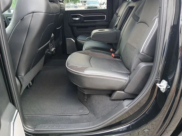 New 2026 Diamond Black Crystal Pearl-Coat Exterior Paint RAM Laramie image 22