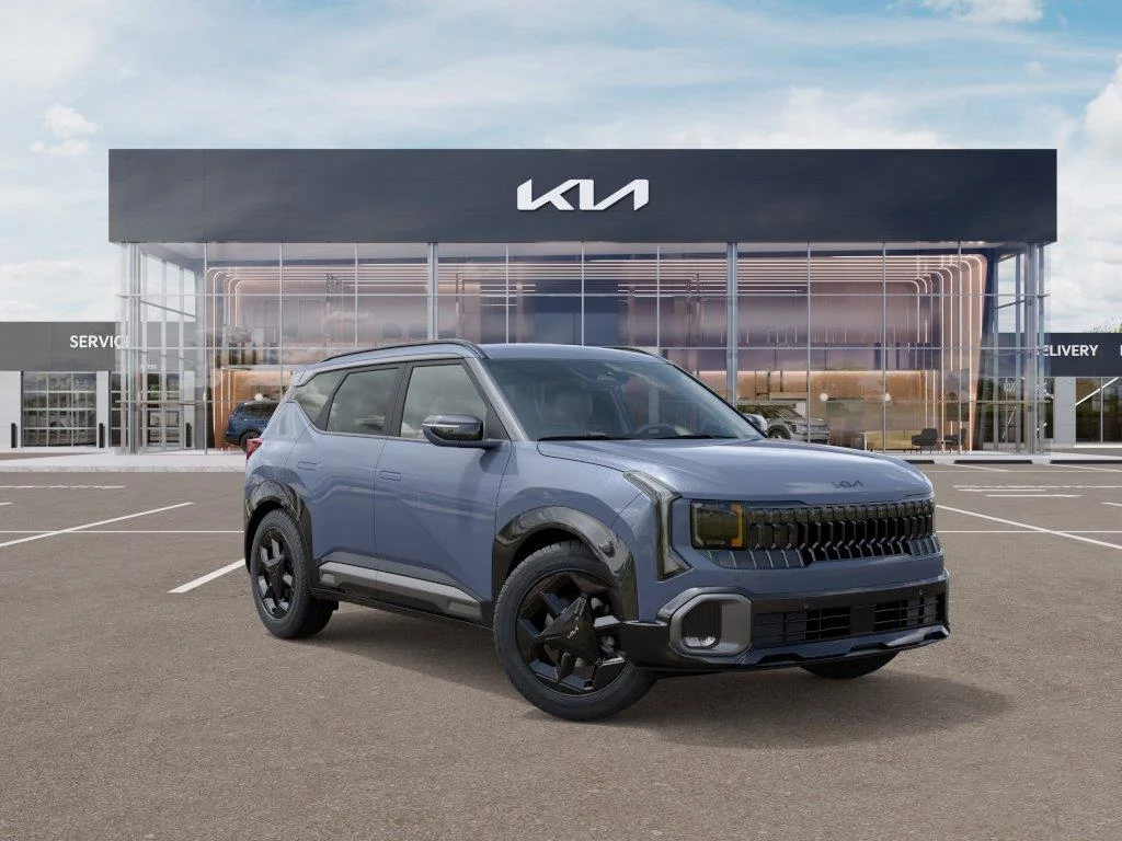New 2027 Pale Gray Kia X-Line S image 8