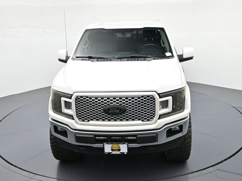 Used 2018 White Platinum Clearcoat Metallic Ford Lariat image 18
