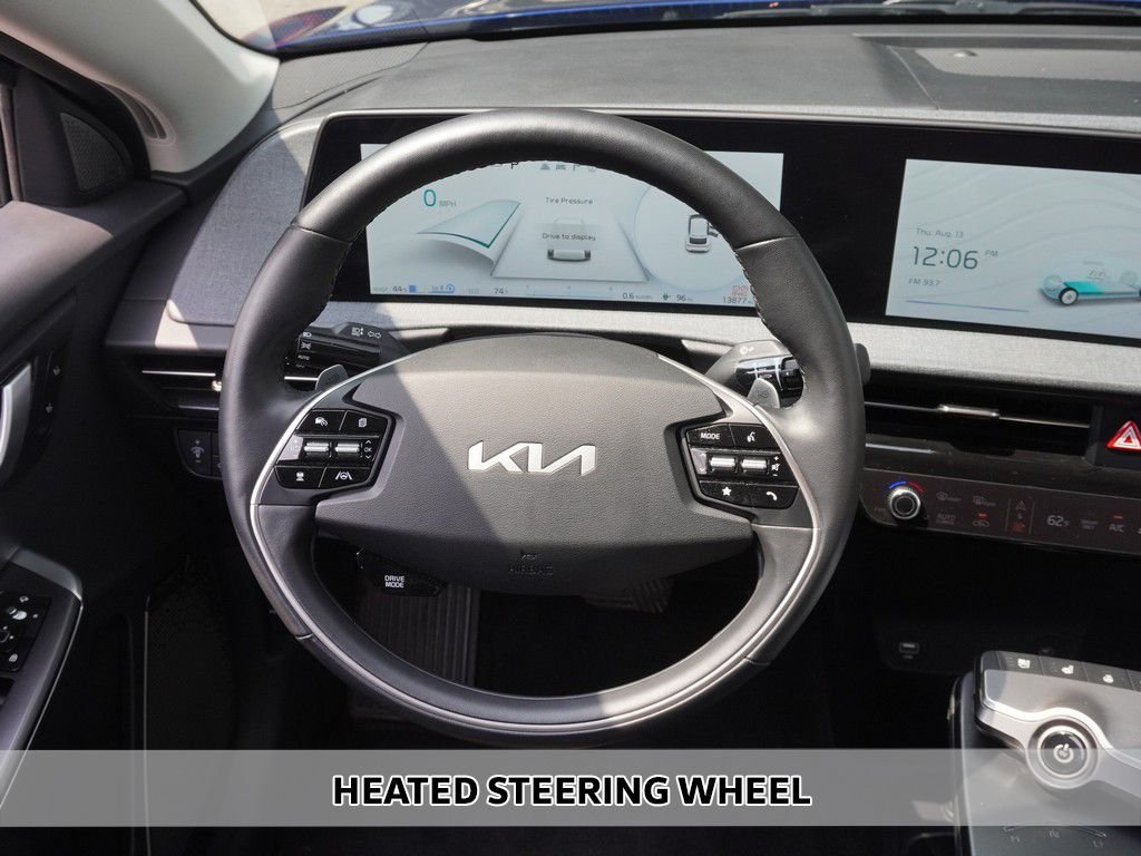 Used 2024 Blue Kia Wind image 8
