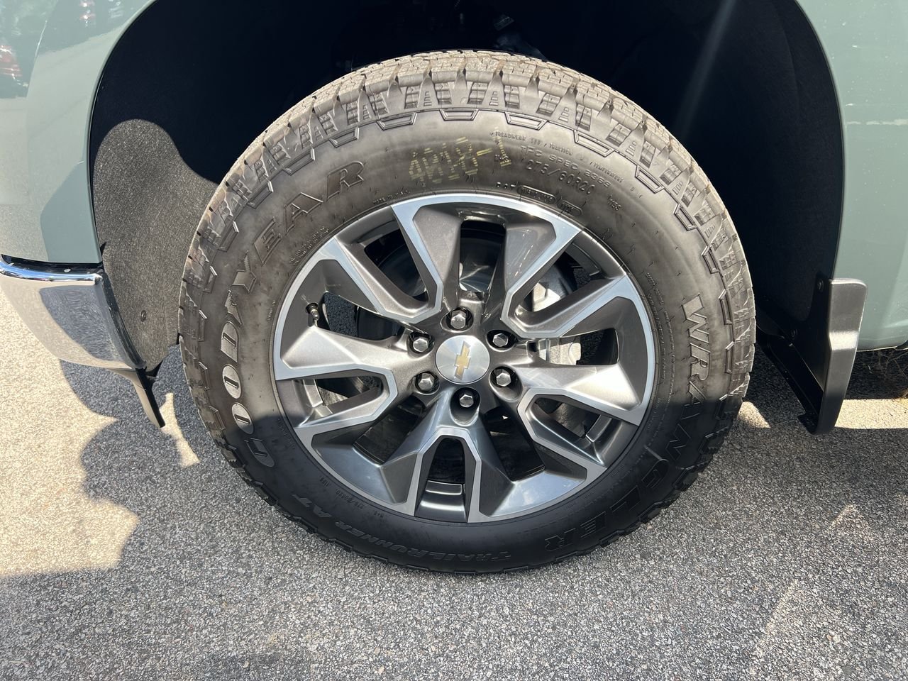 2025 Chevrolet Silverado 1500 LT - Photo 43