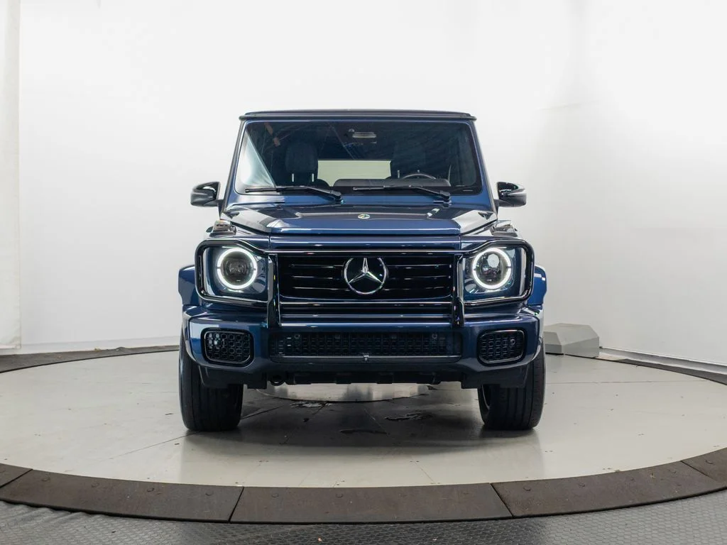 Used 2025 Twilight Blue Metallic Mercedes-Benz G 550 image 2