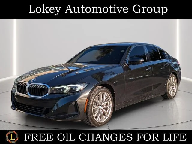 2023 BMW 3 Series 330i Sedan's photo