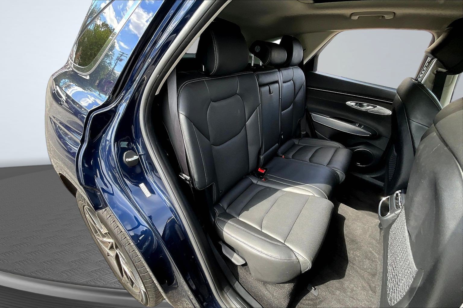Used 2022 Blue Genesis 2.5T image 20