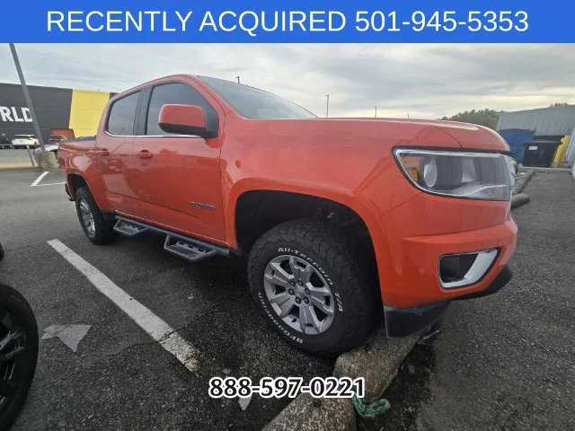 Used 2020 Orange Chevrolet LT image 9