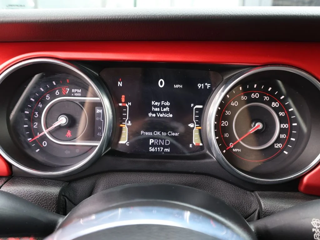 Used 2020 Silver Jeep Unlimited Rubicon image 40