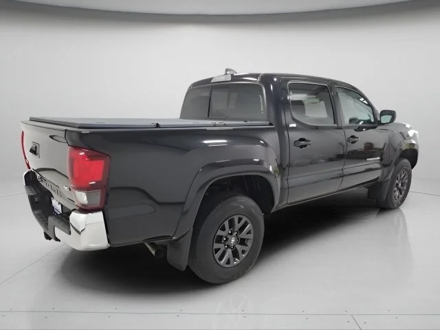 Used 2021 Midnight Black Metallic Toyota SR5 image 5