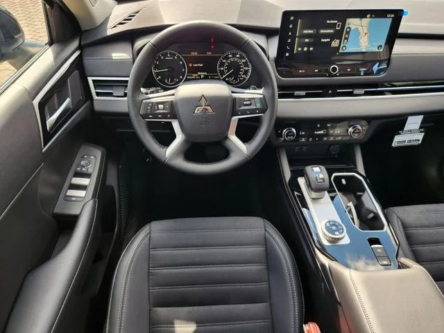 New 2026 Gray Mitsubishi TRAIL EDITION S-AWC image 9