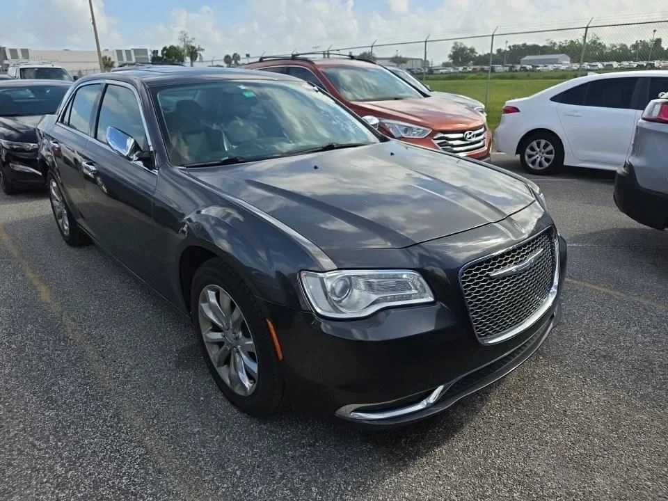 2020 Chrysler 300