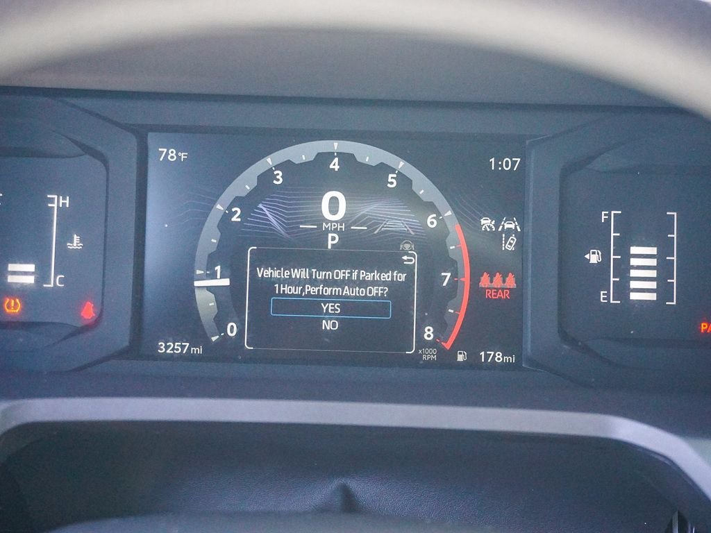 Used 2025  Toyota SR5 image 21