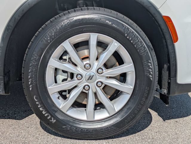 Used 2024 White Knuckle Clearcoat Dodge SXT image 12