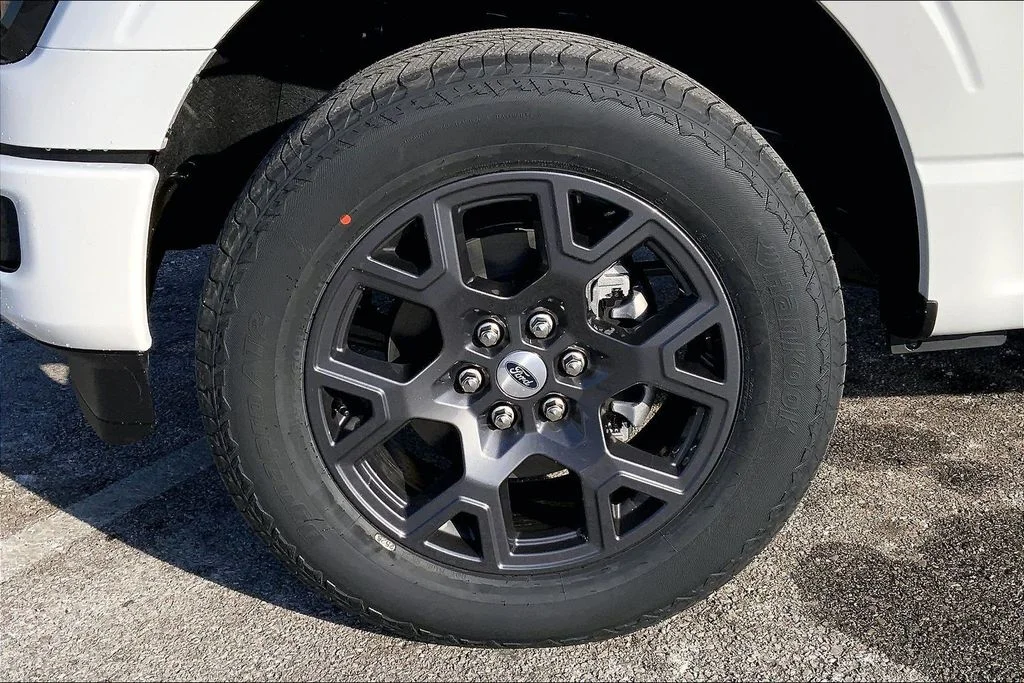 New 2026 Oxford White Ford STX image 12