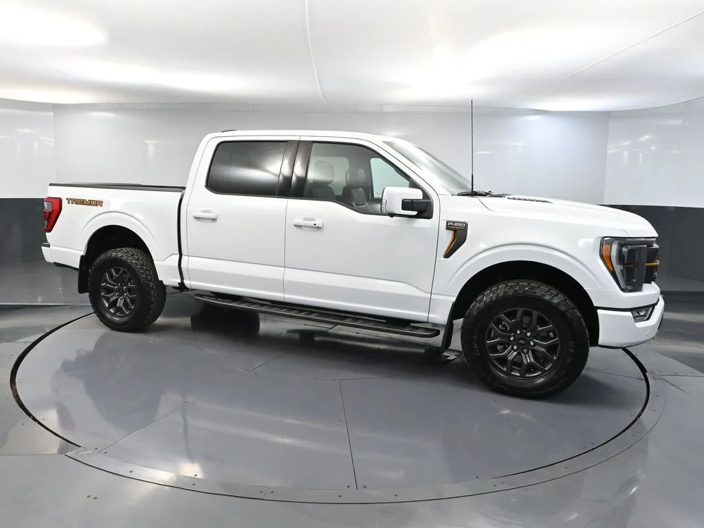 Used 2023 White Ford Tremor image 4
