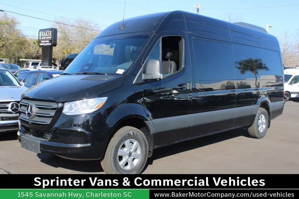 New 2026 Obsidian Black Metallic Mercedes-Benz 15 Passenger 170 WB image 1