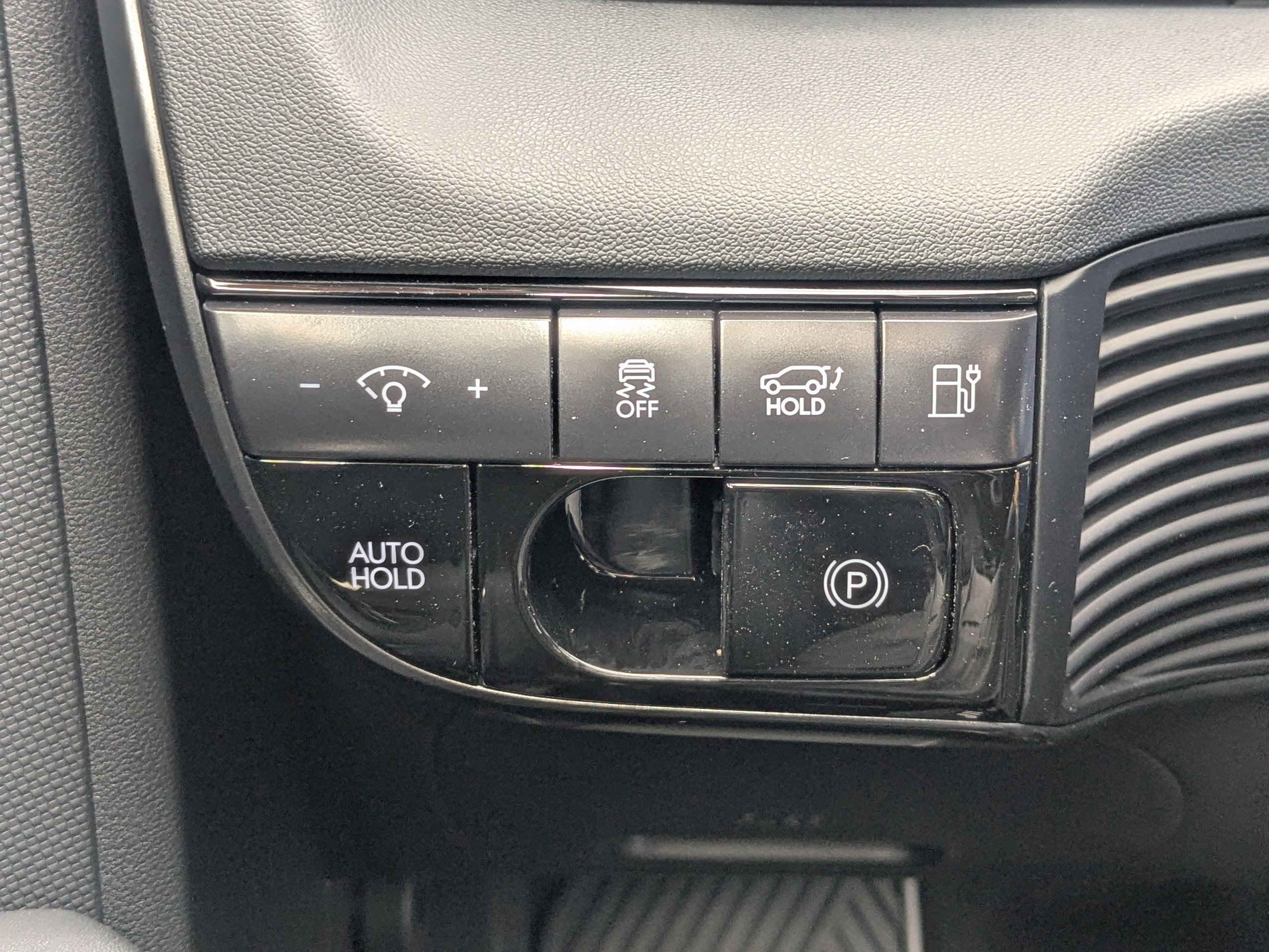 Used 2026 Digital Teal Hyundai XRT image 29