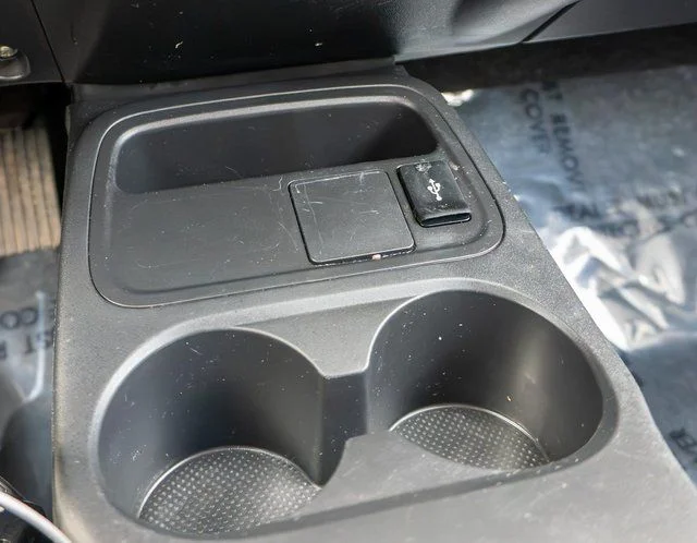 Used 2024 Blue Mitsubishi LE image 28
